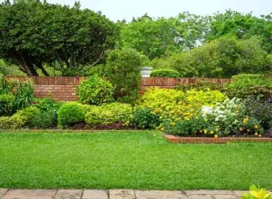 landscaping services Hawesville